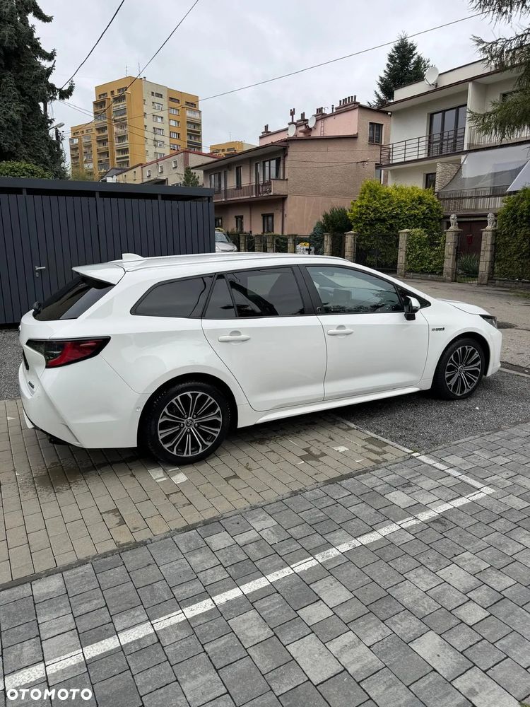 Toyota Corolla - 3