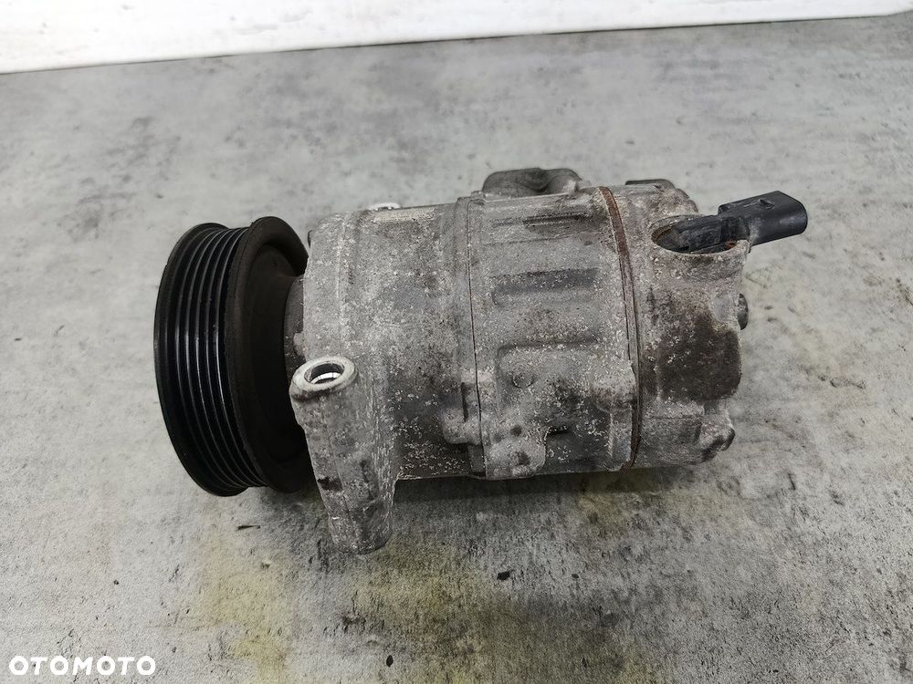 POMPA,SPRĘŻARKA KLIMATYZACJI SKODA OCTAVIA II 1K0820808A 447190-9206  DENSO - 2