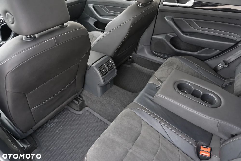 Volkswagen Arteon 2.0 TDI Elegance DSG - 31