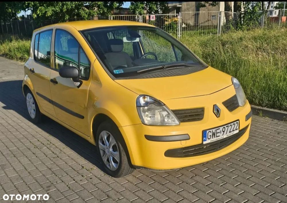 Renault Modus 1.5 dCi Dynamique - 1