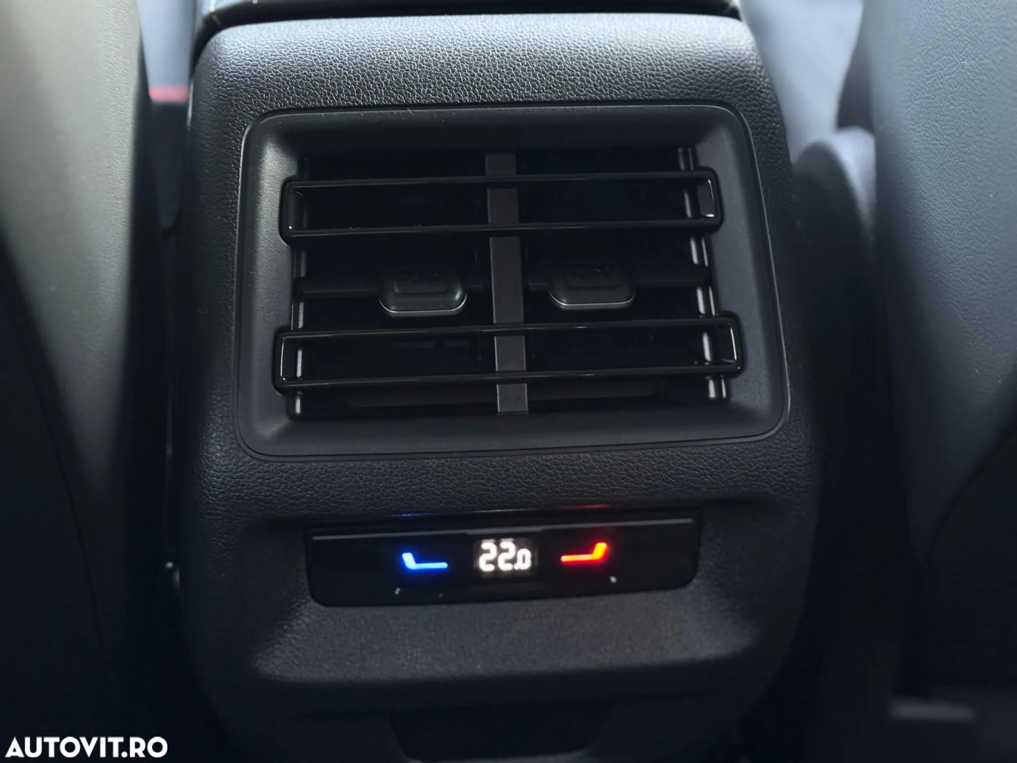 Volkswagen Tiguan 2.0 TDI DSG Life - 18