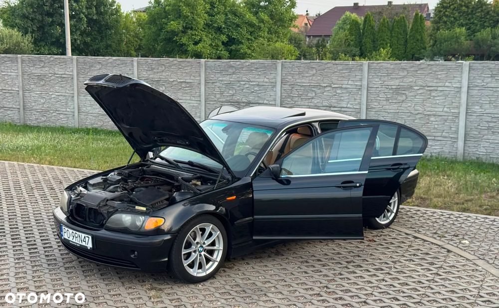 BMW Seria 3 325i - 8