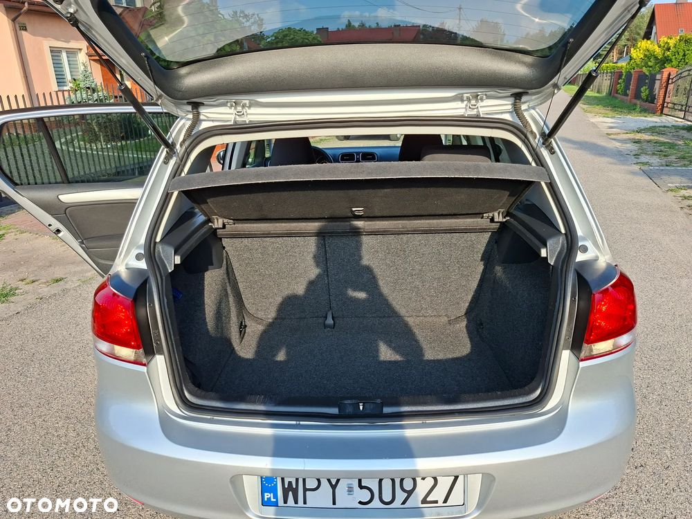 Volkswagen Golf 1.6 BlueTDI Trendline - 19