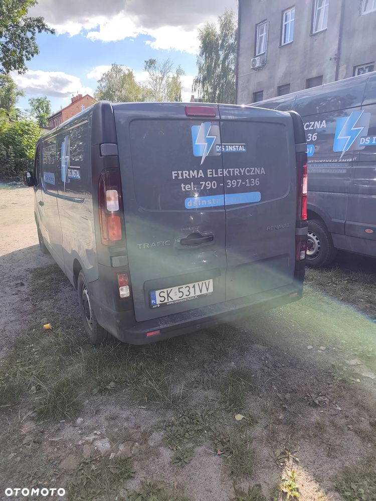 Renault TRAFIC - 4