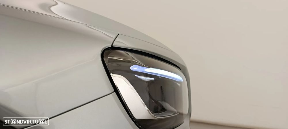 Mercedes-Benz GLB 180 d - 32