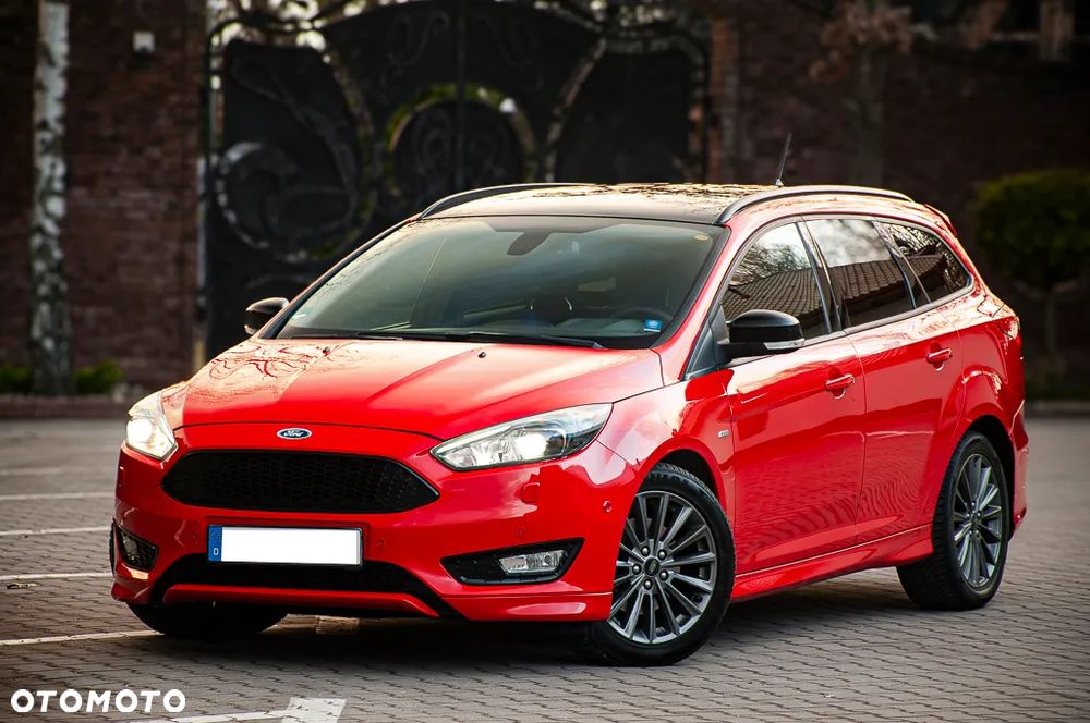 Ford Focus SW 1.5 EcoBoost S&S ST-LINE - 1
