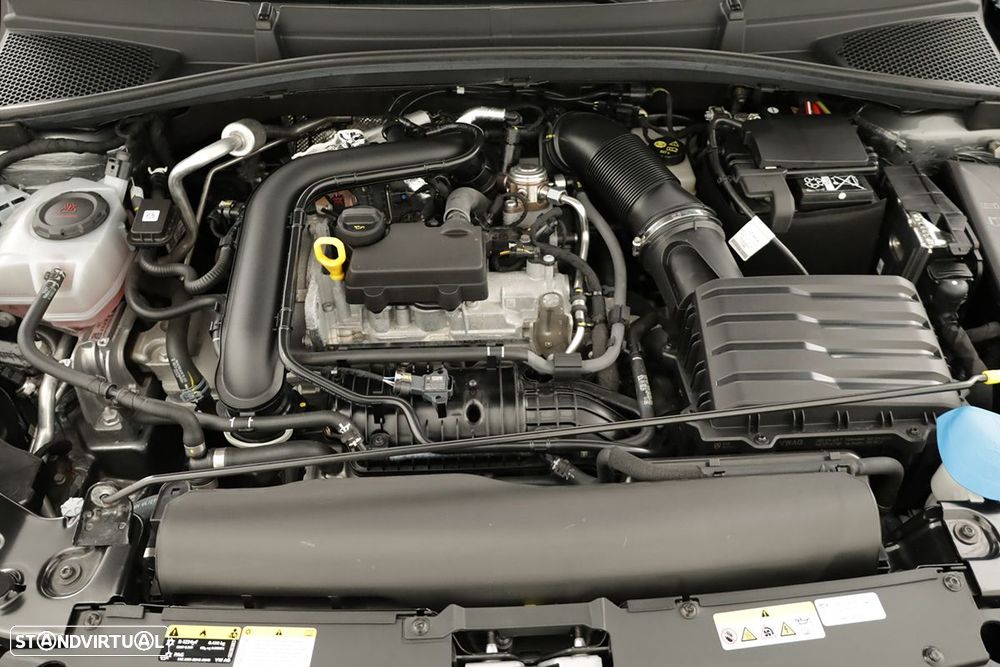 Skoda Fabia 1.0 TSI Selection DSG - 25