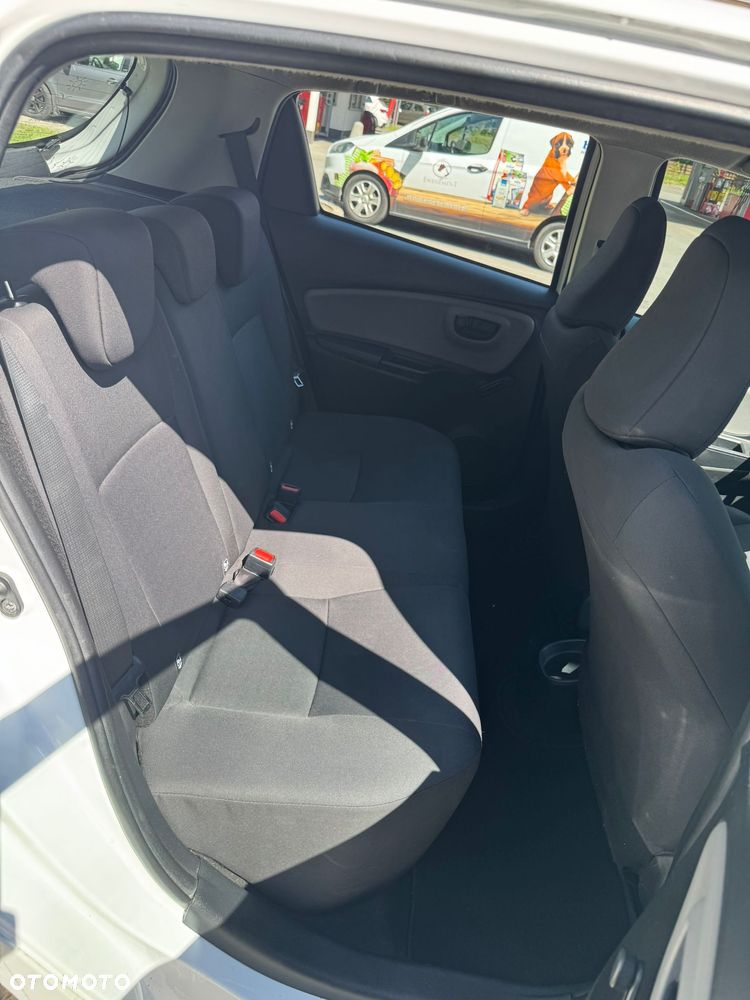 Toyota Yaris 1.5 Active - 17