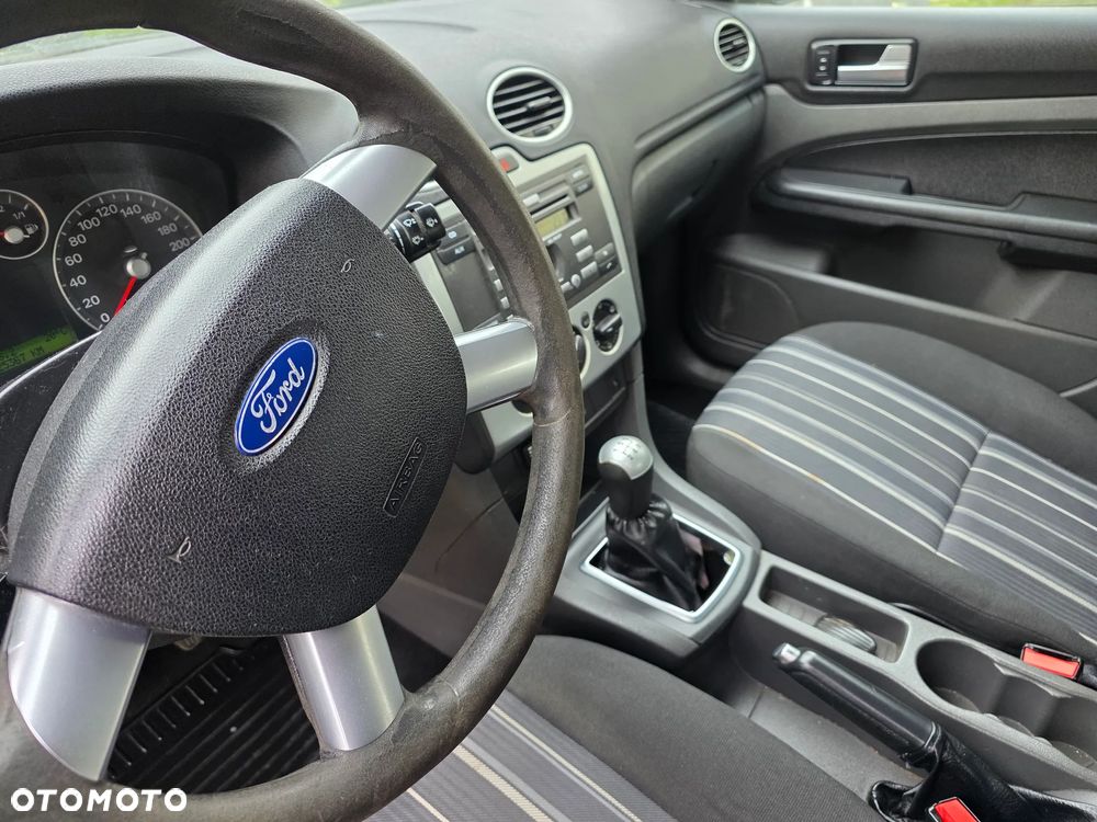Ford Focus - 9