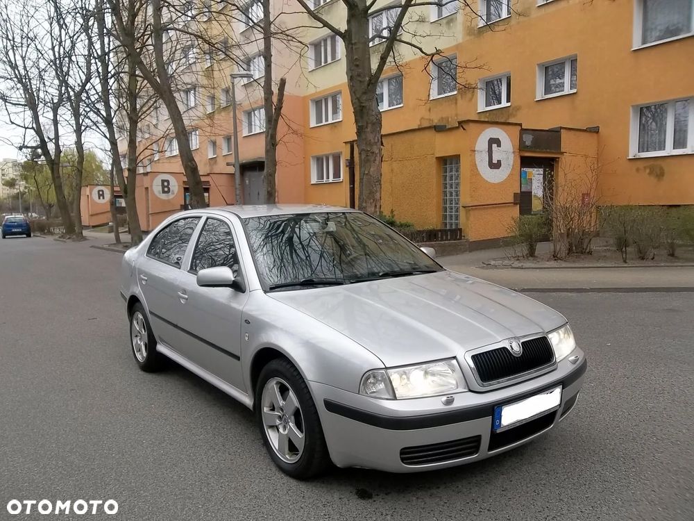 Skoda Octavia - 2