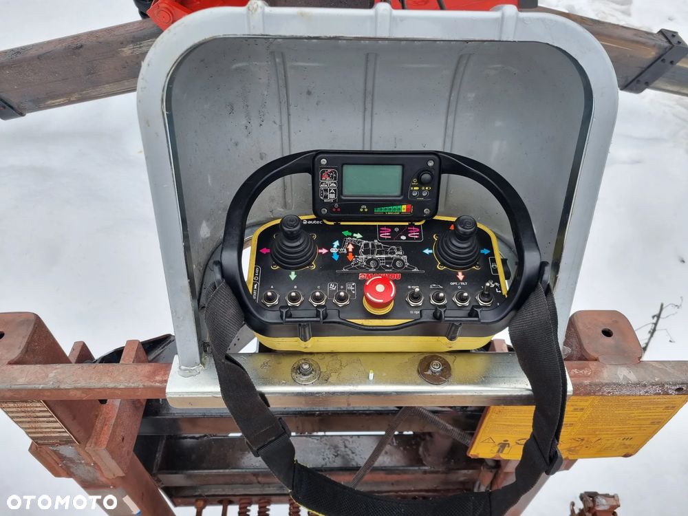 Manitou MRT3255+ PRIVILAGE Ładowarka Teleskopowa 32metry 5630 mtg Kosz (Pilot 2 funkcje) Wciągarka hydr. Widły. Jak Nowa z Norwegii! 2017r. KLIMA Webasto post. Kamera DEKRA 2026r. Po serwisach 100h temu! skręt 4 koła. Auto-poziomowanie! jazda szybka wolna. Zero luzów wycieków! - 7