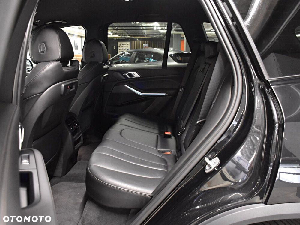 BMW X5 xDrive30d mHEV - 14