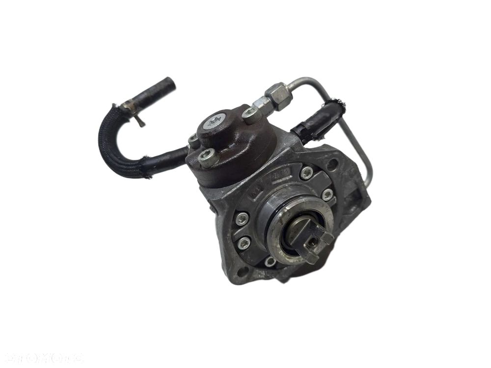 pompa wtryskowa toyota voerso avensis rav4 d4d 09r 22100-0R040