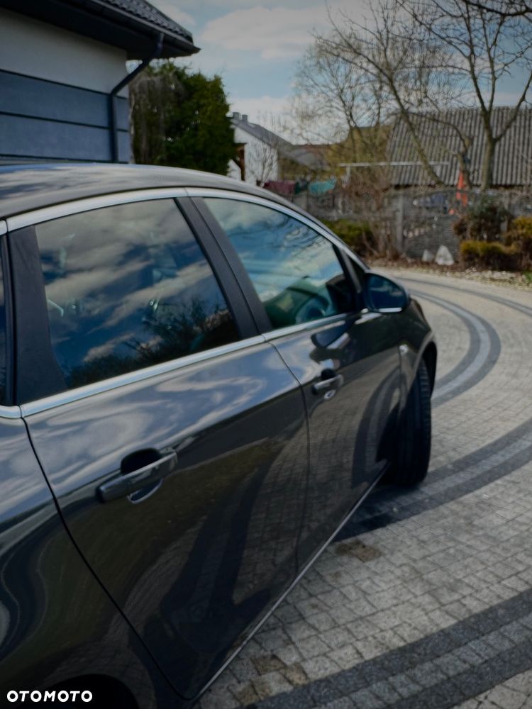 Opel Astra 1.4 T Cosmo - 7