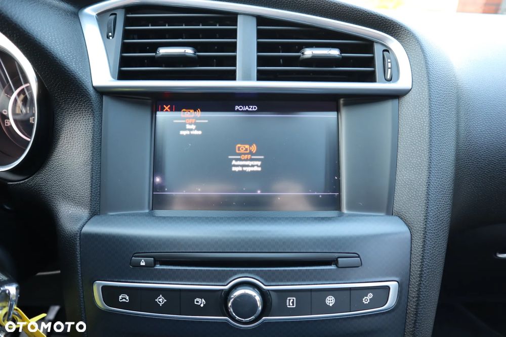 DS Automobiles DS 4 - 18