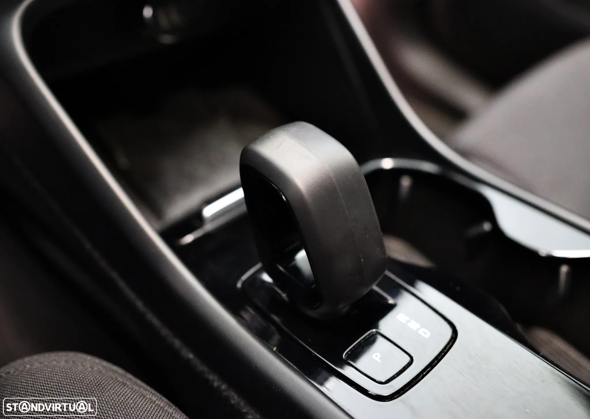 Volvo XC 40 Recharge Ultimate - 16