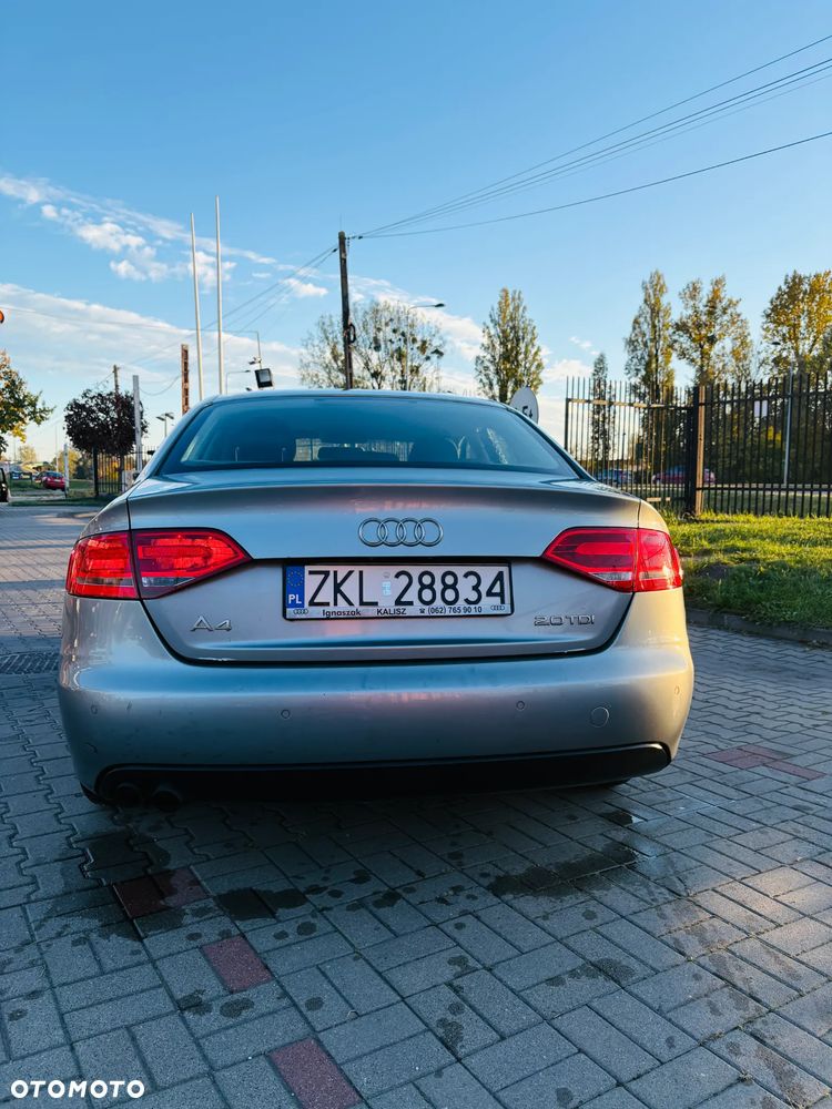 Audi A4 Limousine - 17