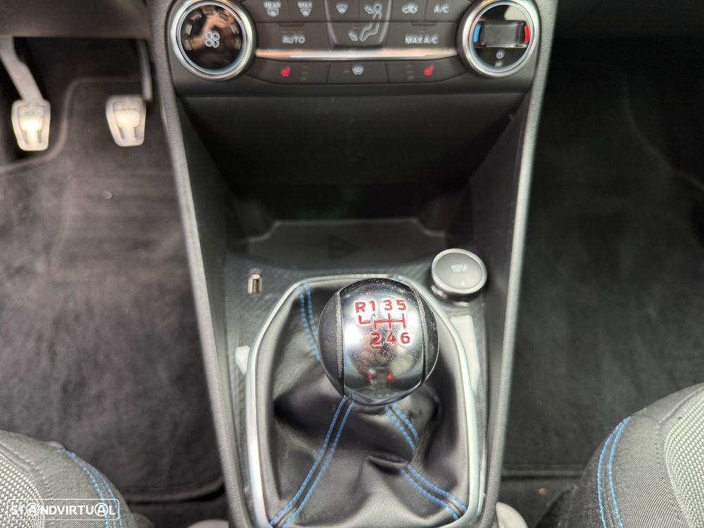 Ford Fiesta 1.5 EcoBoost S&S ST X - 28