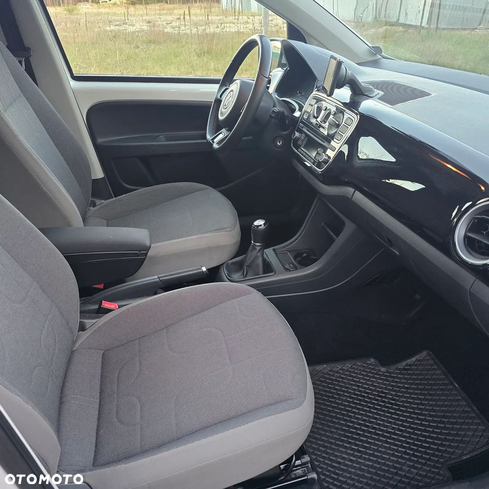 Volkswagen up! 1.0 take Perfectline - 9