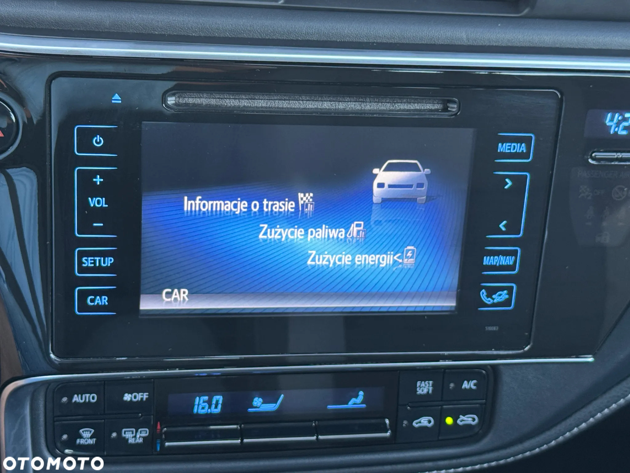 Toyota Auris 1.8 VVT-i Hybrid Automatik Comfort - 17