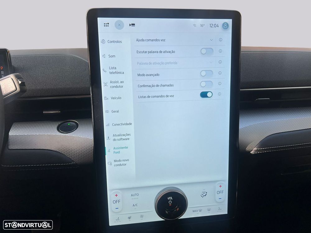 Ford Mustang Mach-E 75.7 kWh Premium AWD - 30