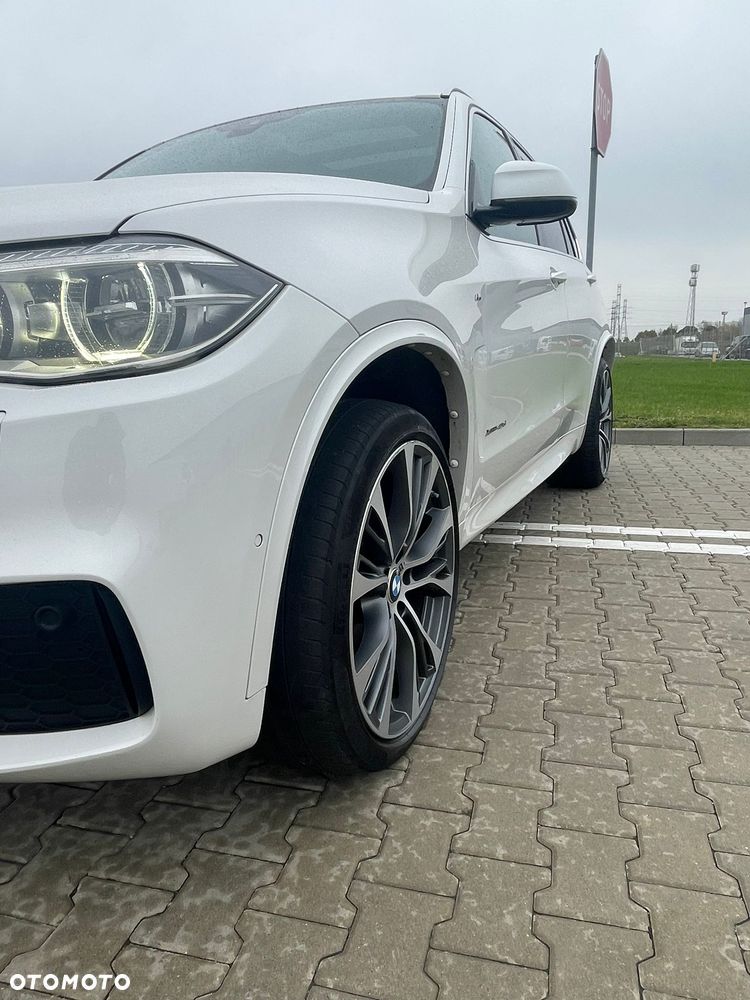 BMW X5 xDrive40d - 14