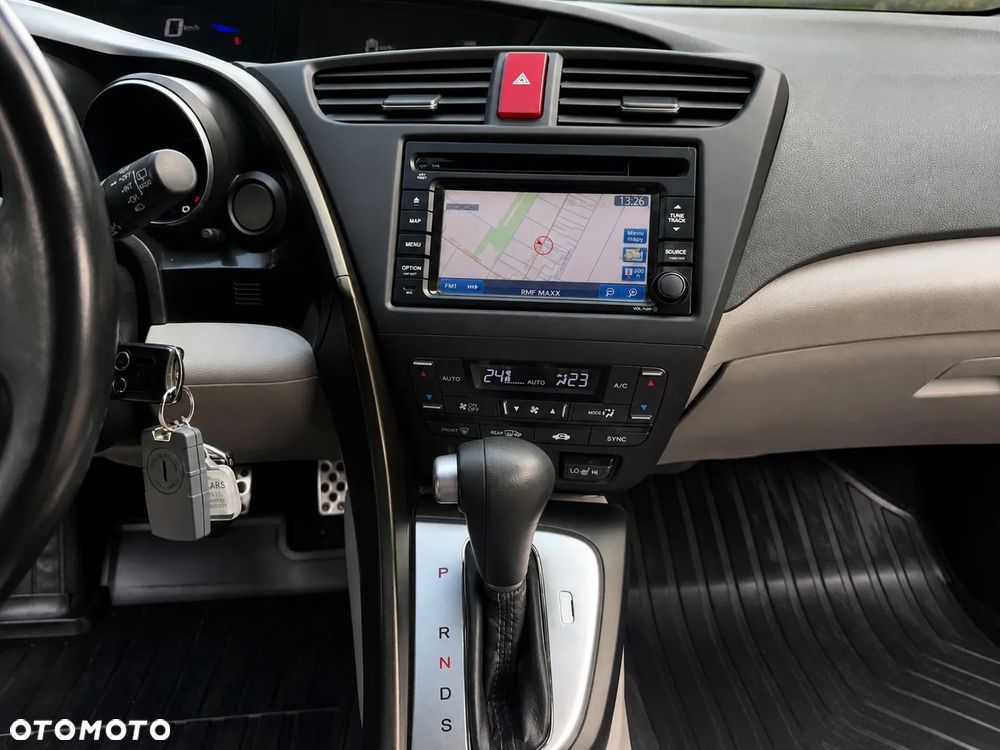 Honda Civic 1.8 i-VTEC Automatik Executive - 23