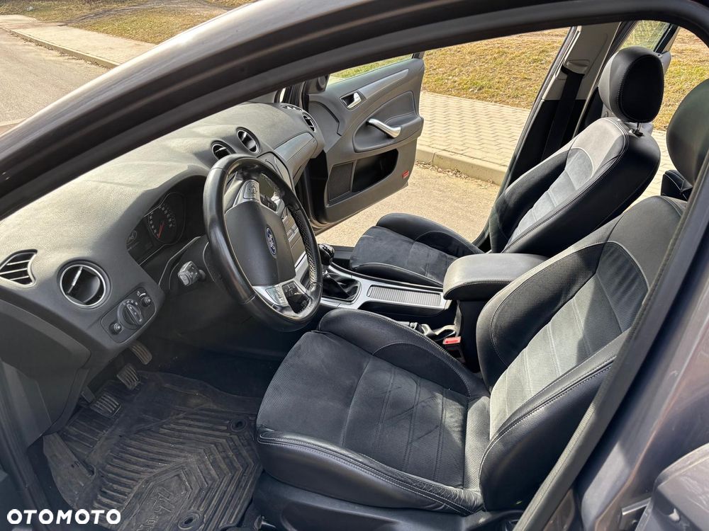 Ford Mondeo 1.6 TDCi Titanium - 21