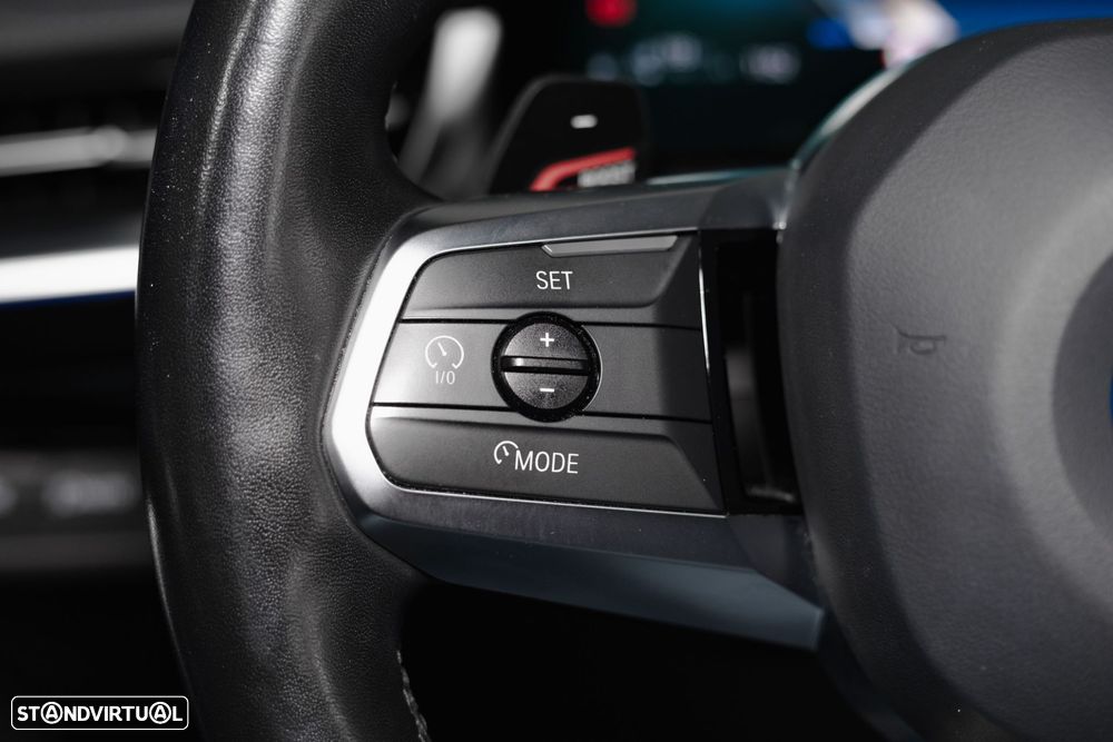 BMW X1 xDrive25e Pack Desportivo M - 7