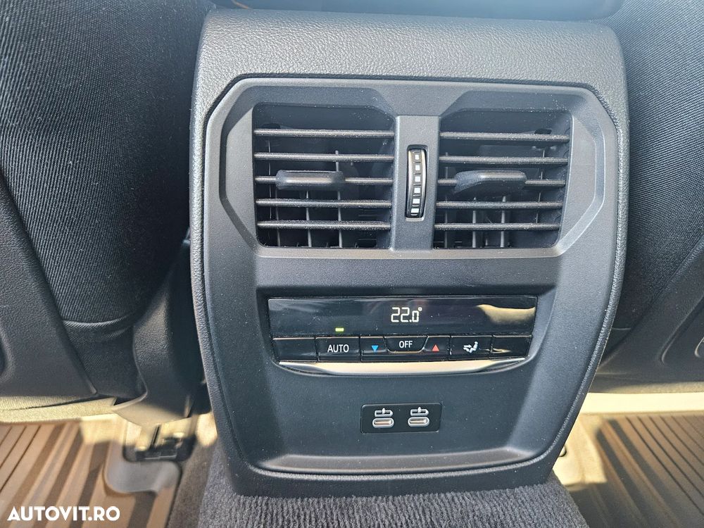 BMW Seria 3 320i xDrive AT - 22