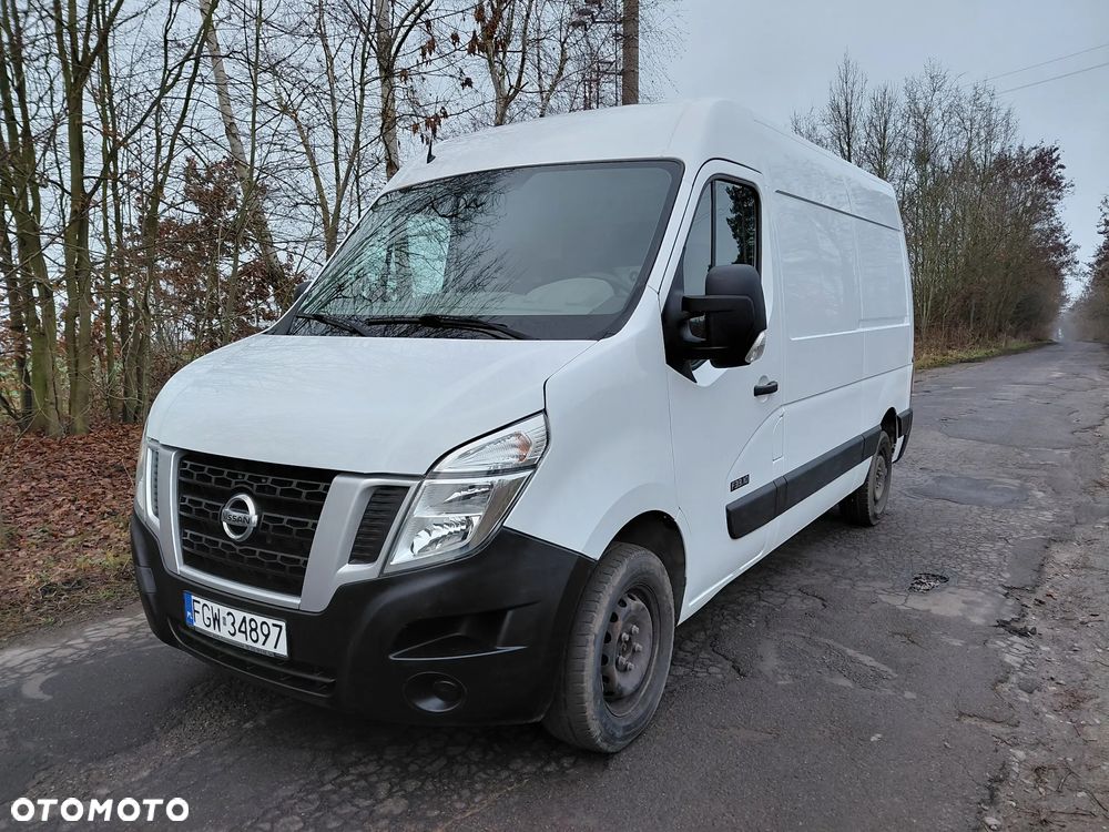 Nissan NV 400 - 2