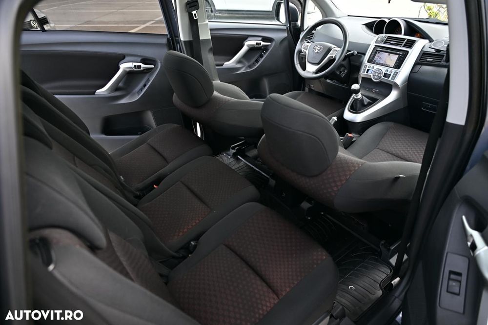 Toyota Verso 1.8 Valvematic Luna - 23