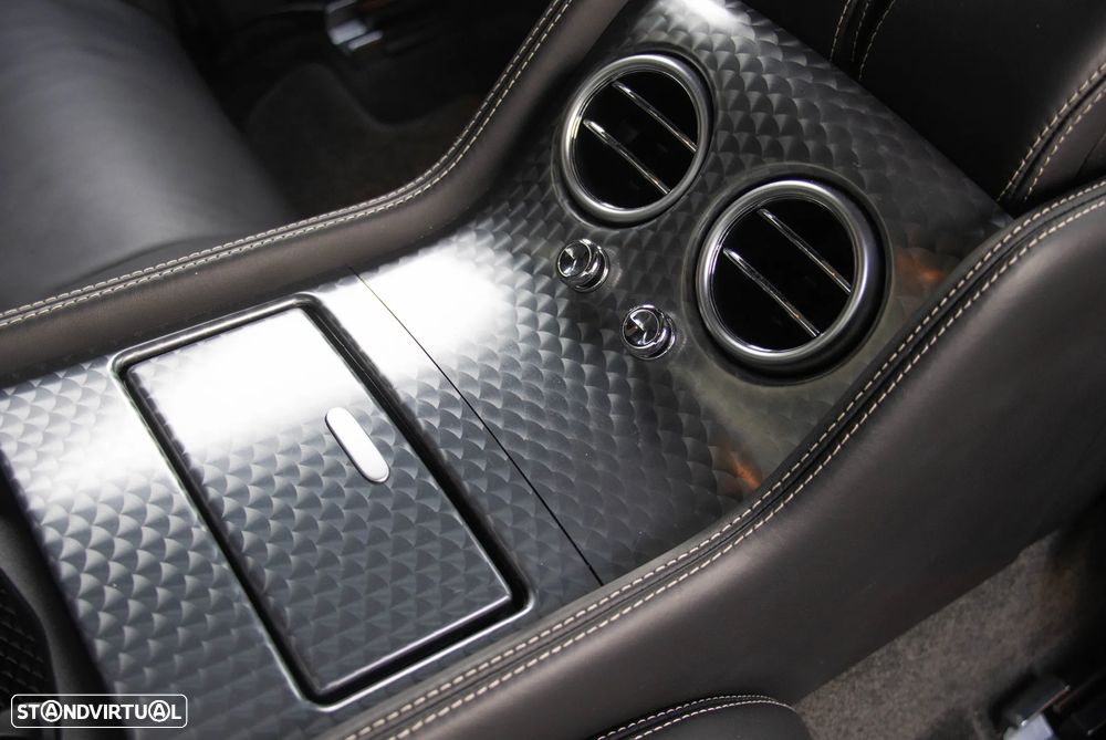 Bentley Continental Speed - 31