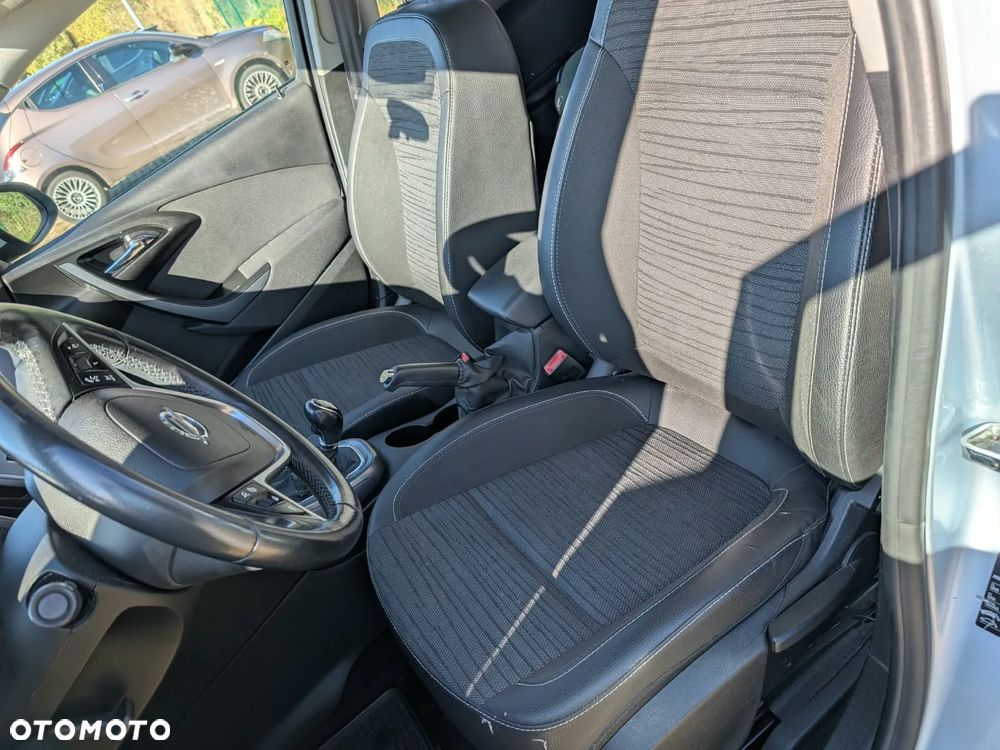 Opel Astra 2017 photo 4