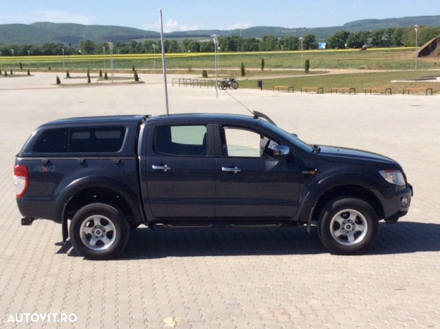 Ford Ranger Pick-Up 4x4 Cabina Dubla XLT - 2