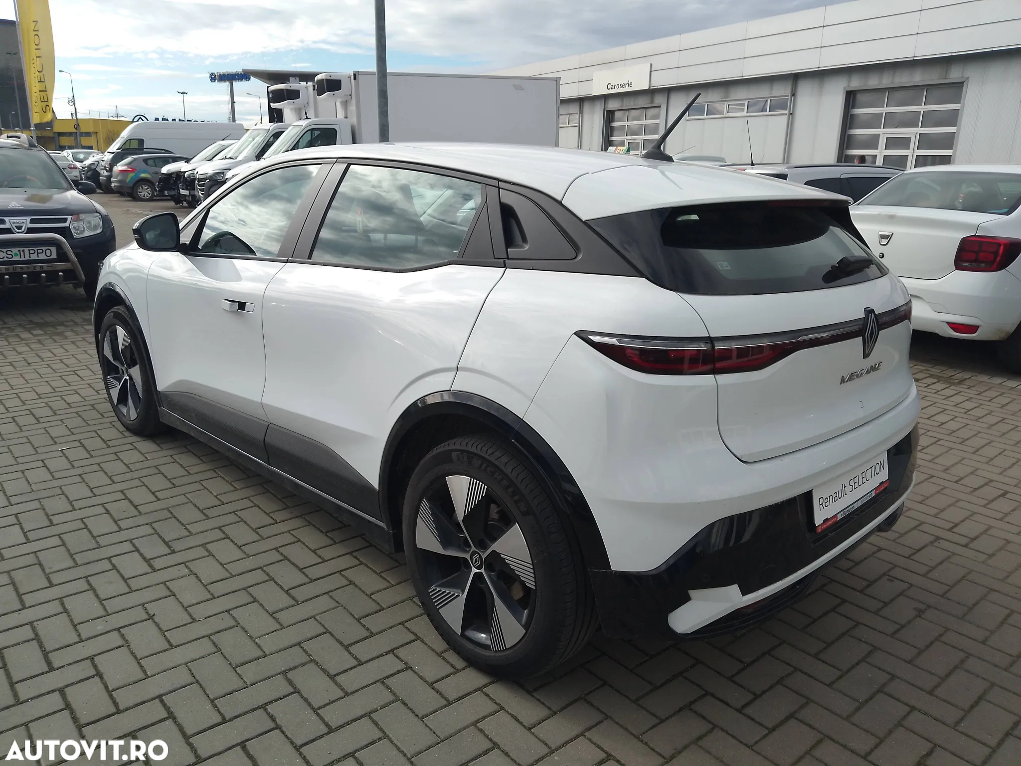 Renault Megane E-TECH EV40 standard charge equilibre - 8