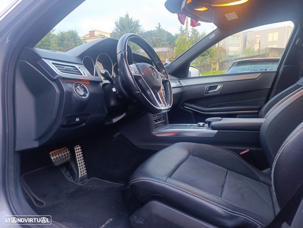 Mercedes-Benz E 300 - 13