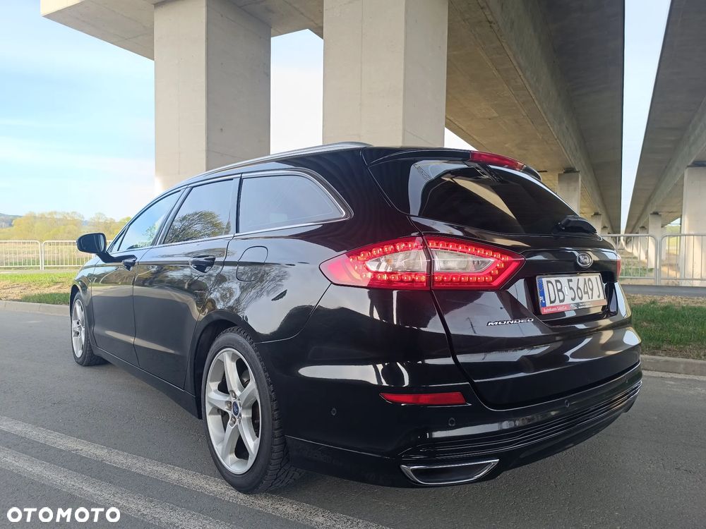 Ford Mondeo 2.0 TDCi Titanium PowerShift - 4