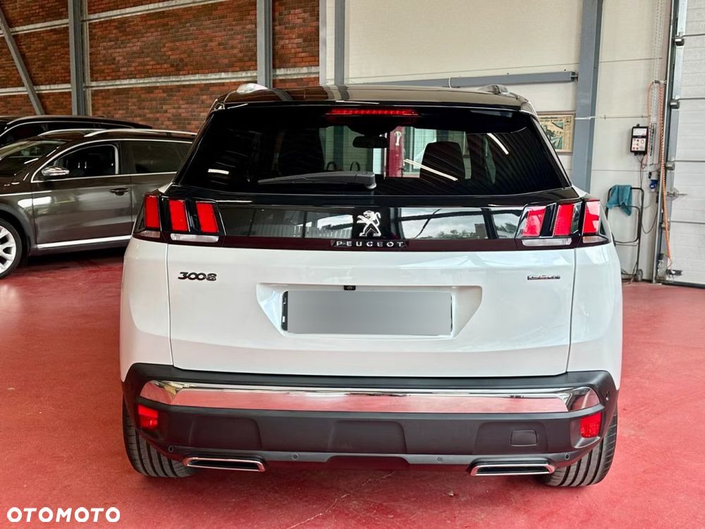 Peugeot 3008 1.6 PureTech GPF GT Line S&S EAT8 - 7