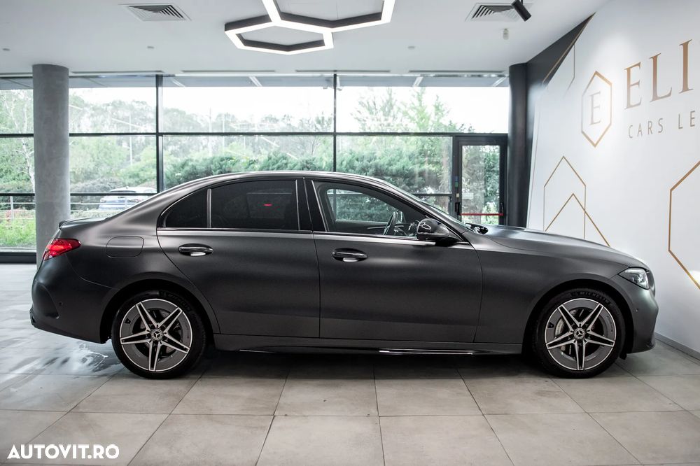 Mercedes-Benz C 300 e 9G-TRONIC AMG Line - 11