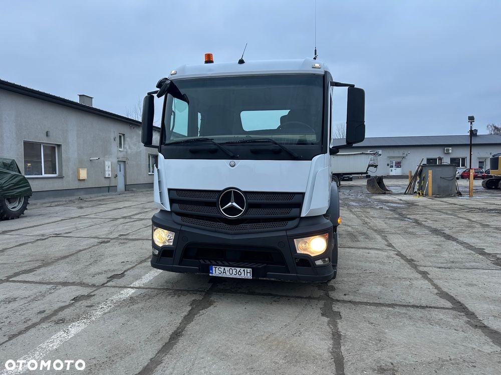 Mercedes-Benz Antos - 4