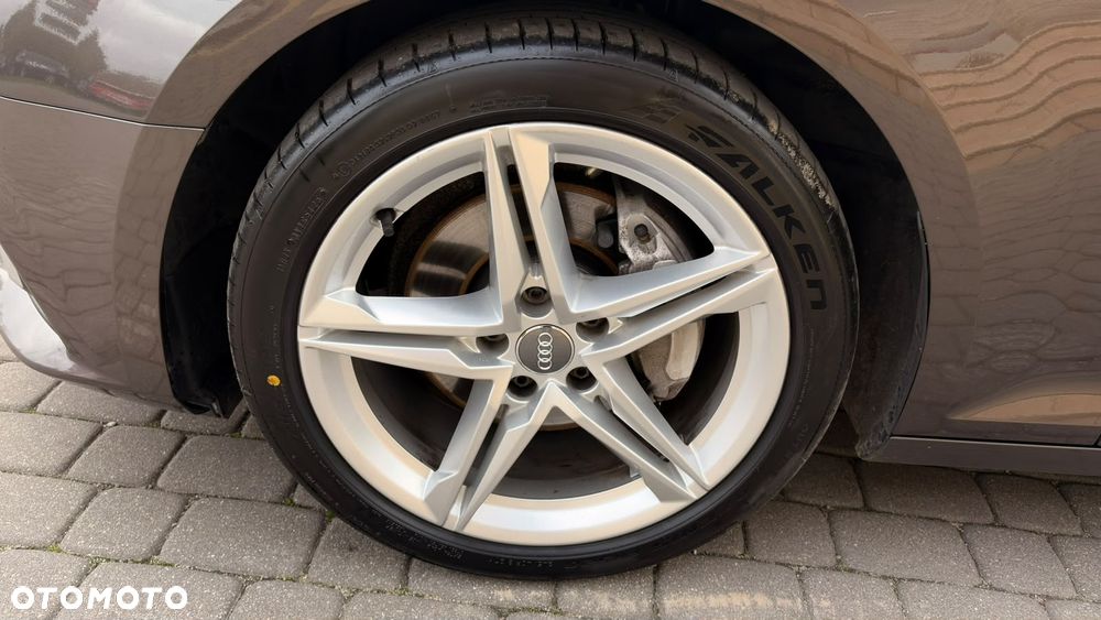 Audi A4 Avant 2.0 TDI DPF clean diesel quattro S tronic S line Sportpaket - 9