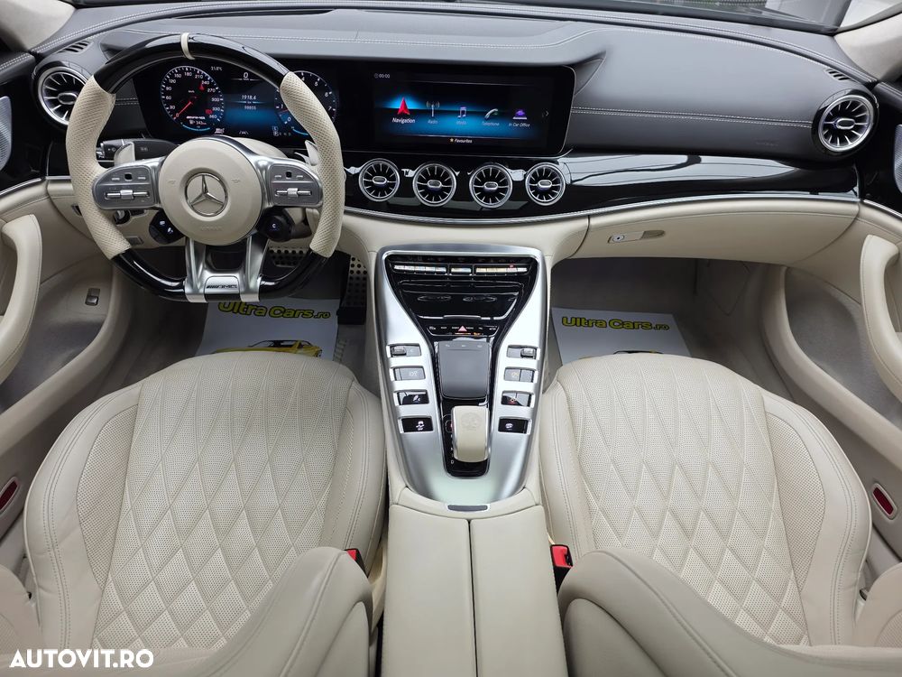 Mercedes-Benz AMG GT 4-door Coupe - 9