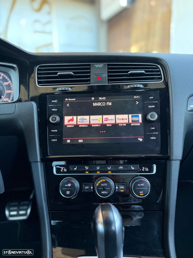 VW Golf 2.0 TSI GTI DSG Performance - 31