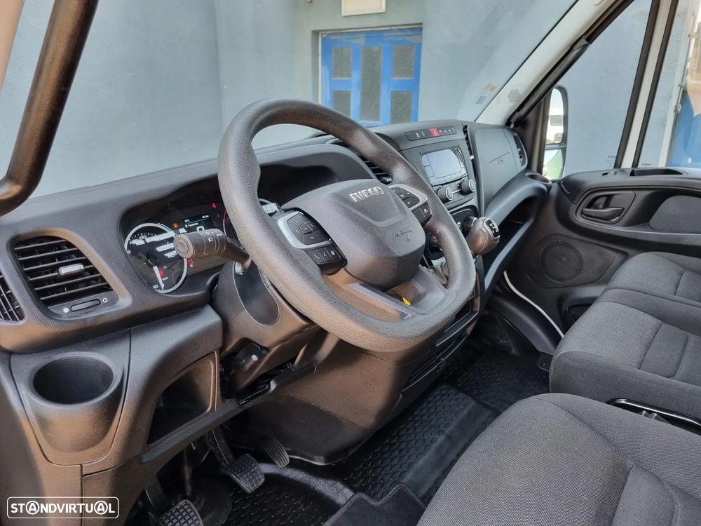 Iveco Daily 2.3 35S16 CD - 12