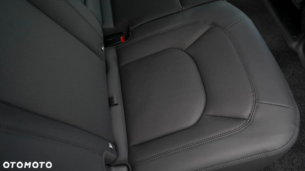 Land Rover Range Rover Sport S 3.0 D300 mHEV Dynamic SE - 36