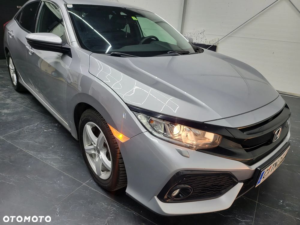 Honda Civic 1.0 i-VTEC Turbo CVT Comfort Sport - 15