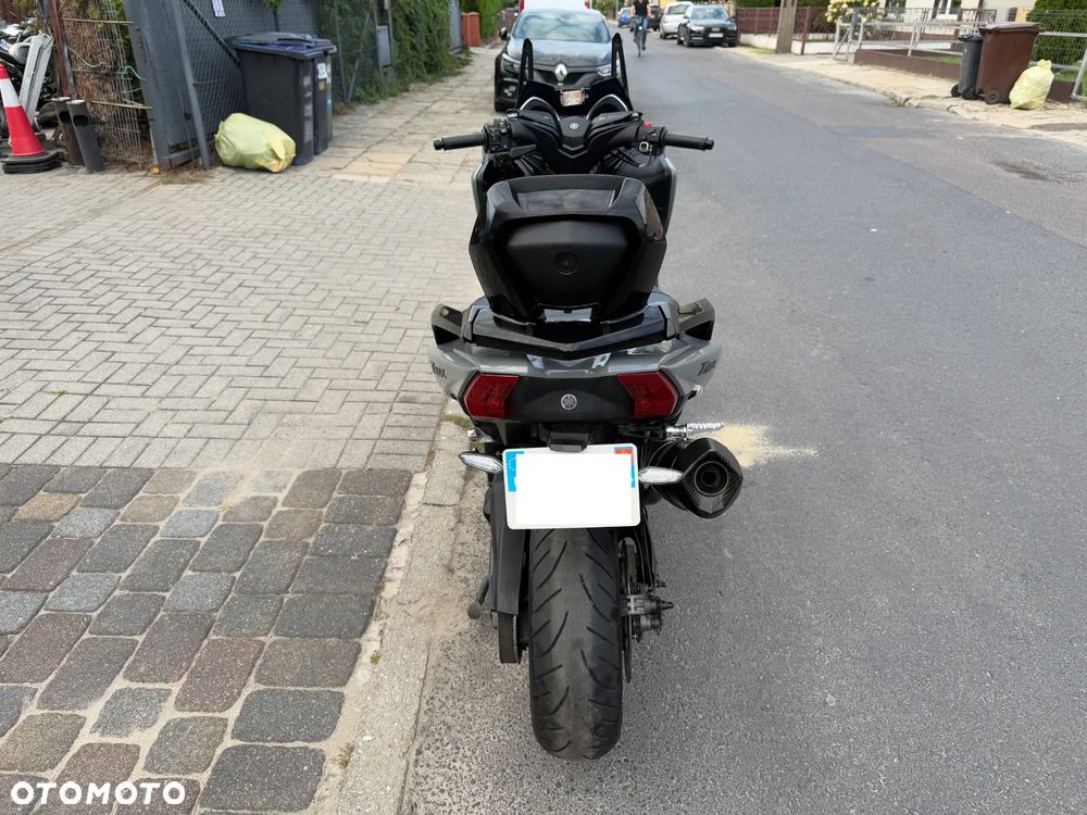 Yamaha Tmax - 7