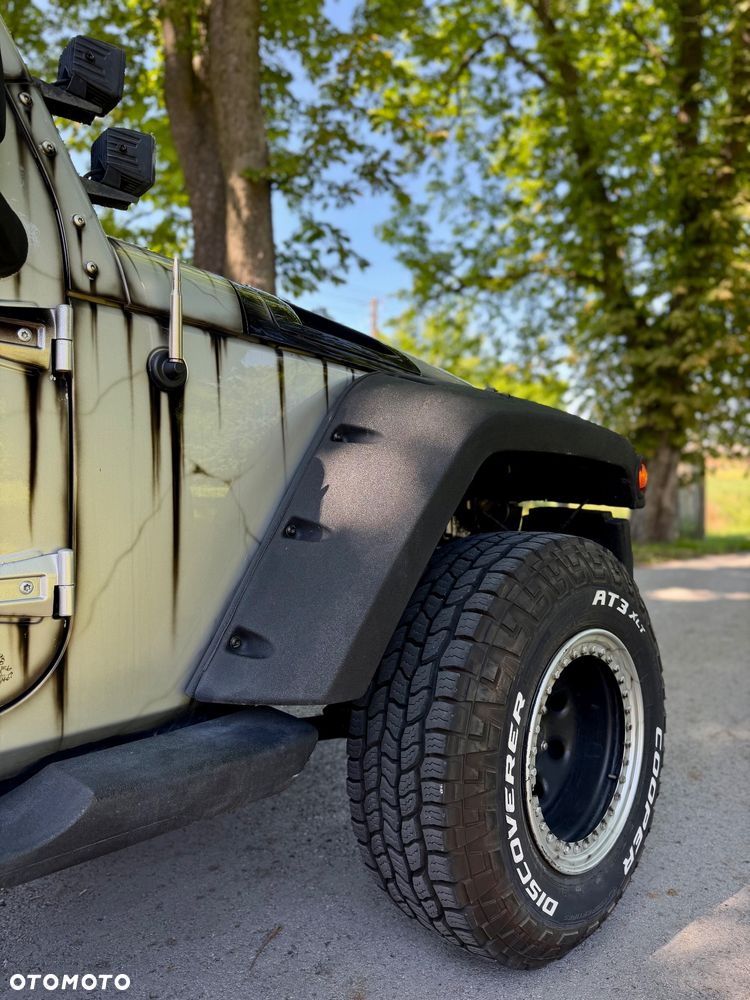 Jeep Wrangler 3.8 Sahara - 13