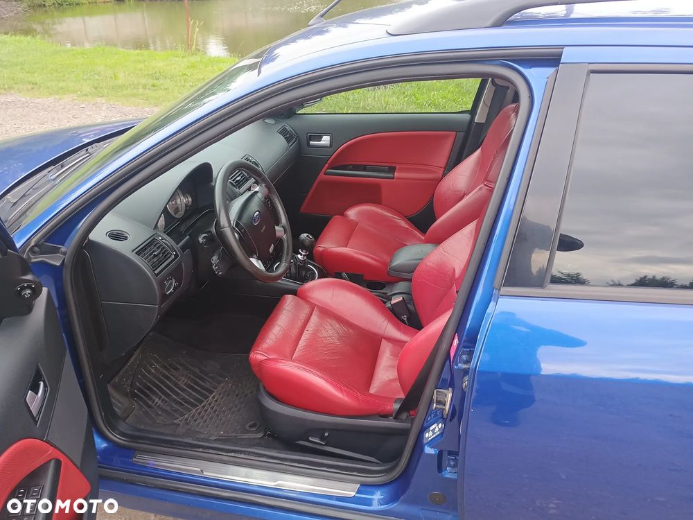 Ford Mondeo V6 ST 220 - 10